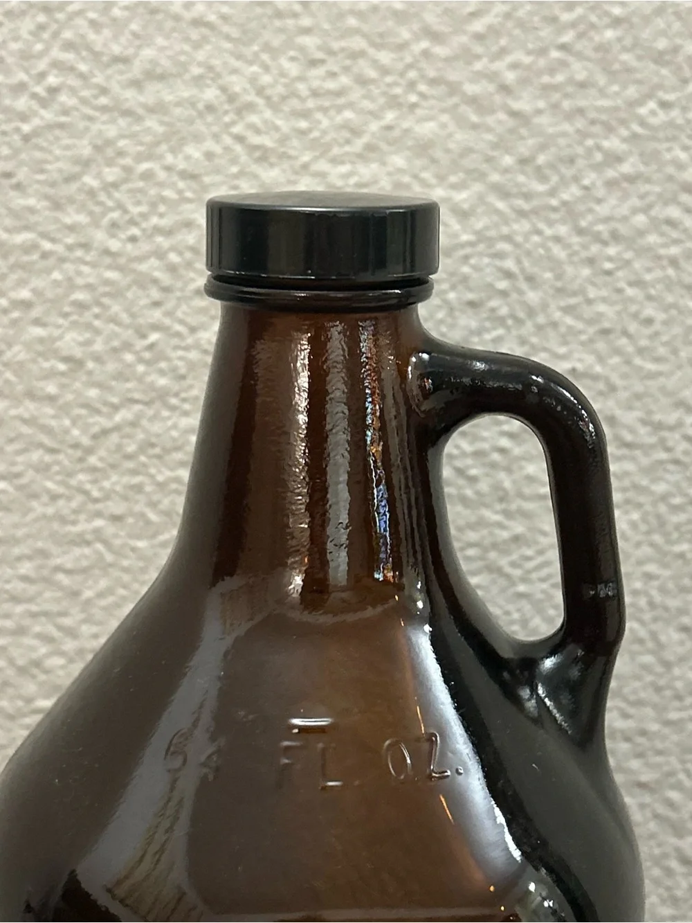 Vintage Style Amber Glass 64 oz Jug With Lid Growler GRANDSTAND